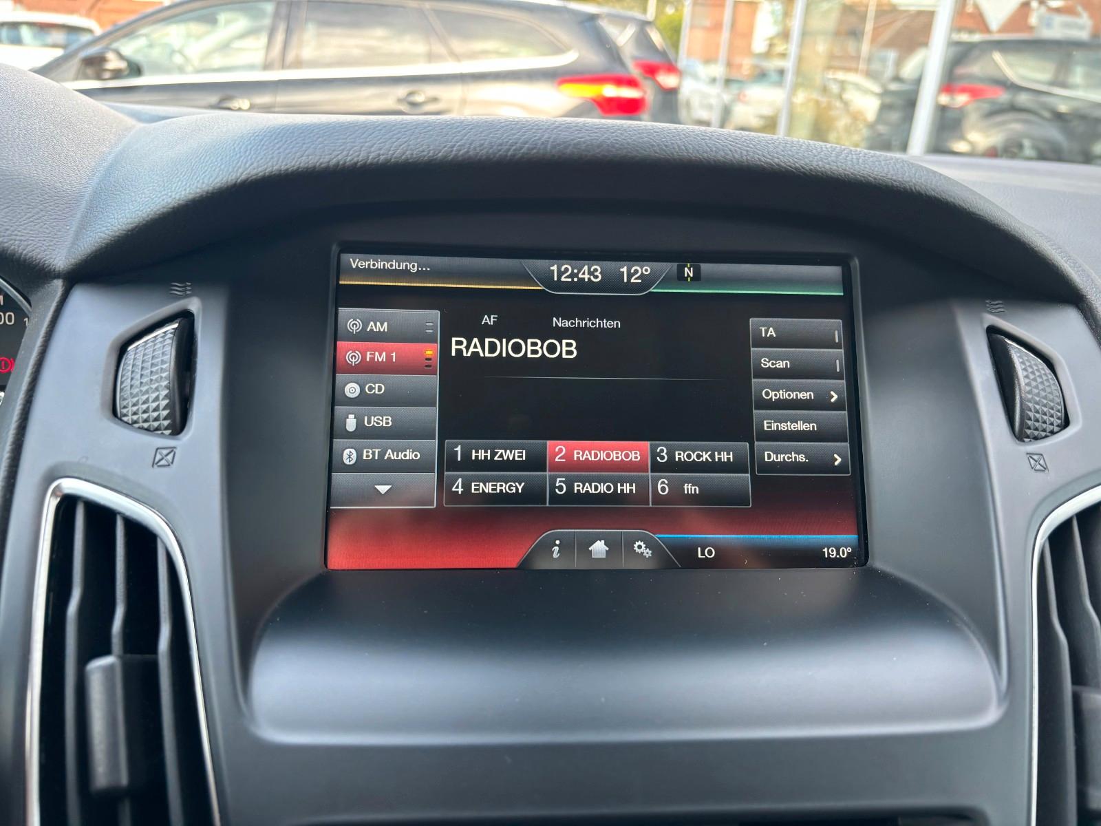 Ford Focus Turnier Titanium* Navigation *Automatik