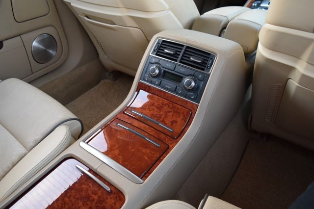Fahrzeugabbildung Audi A8 6.0 W12 Lang/B&O/Einzelsitze/Topfahrzeug