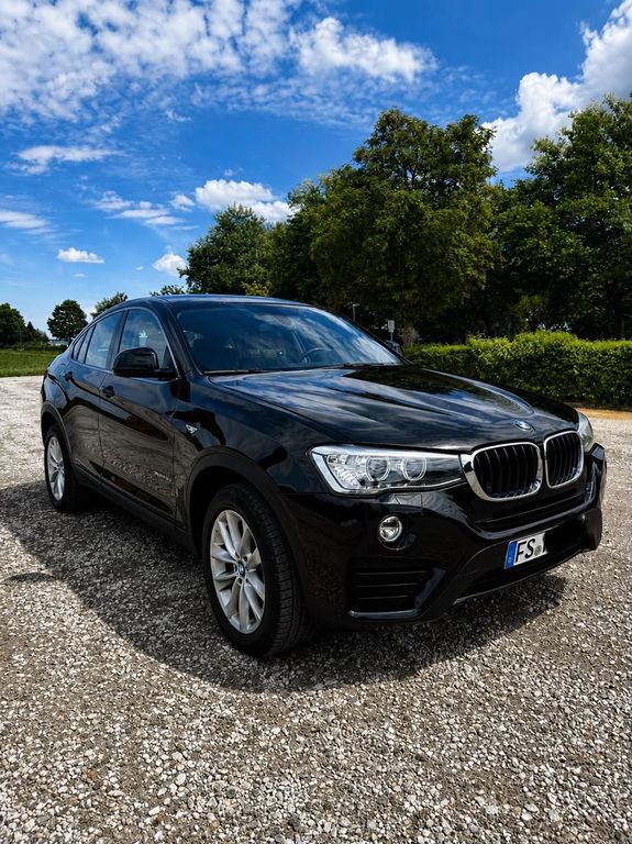 Image of BMW X4