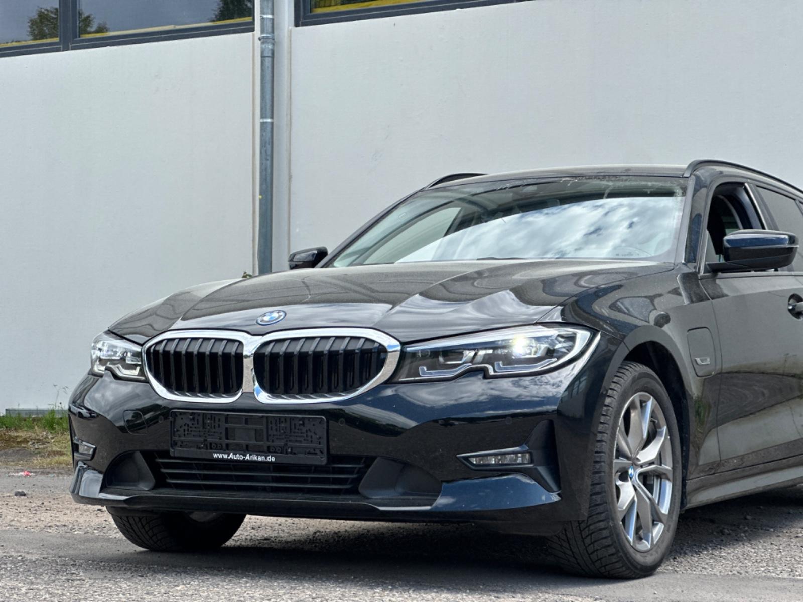 BMW 3 Touring 320 e Advantage LED/Virtuel Tacho