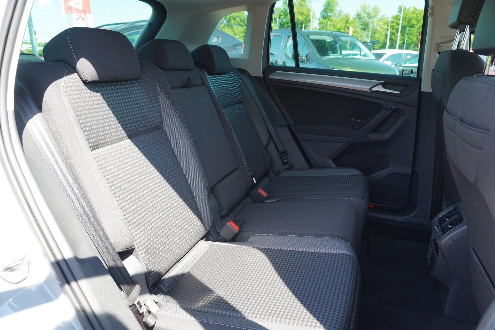 Volkswagen Tiguan 1.5 16V TSI Active LED Navi ACC AHK DAB, миниатюра 10