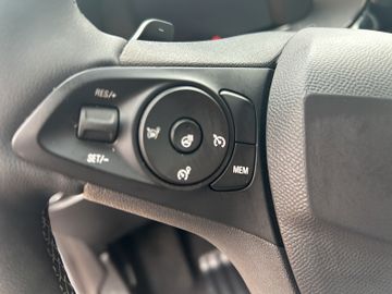 Fotografie 15 des Opel Corsa Edition Automatik Kamera LED Sitzheizg PDC