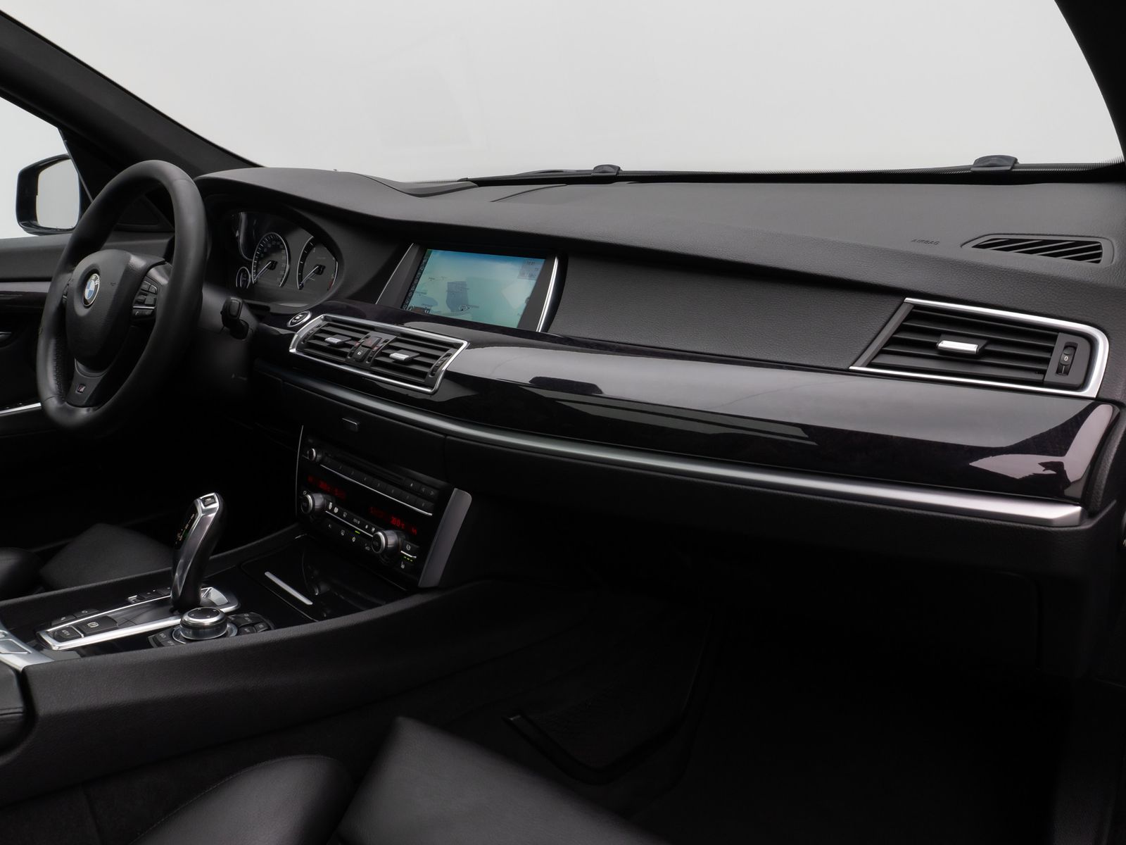 Fahrzeugabbildung BMW 535d Gran Turismo Panorama Kamera HUD HiFi Xenon