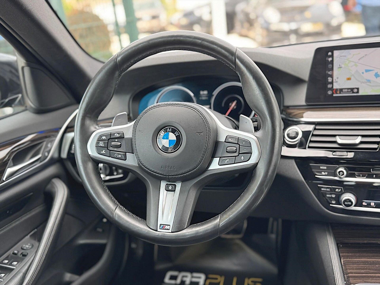 Fahrzeugabbildung BMW 530e Hybrid M Sport Shadow *ACC*LED*Display Key*