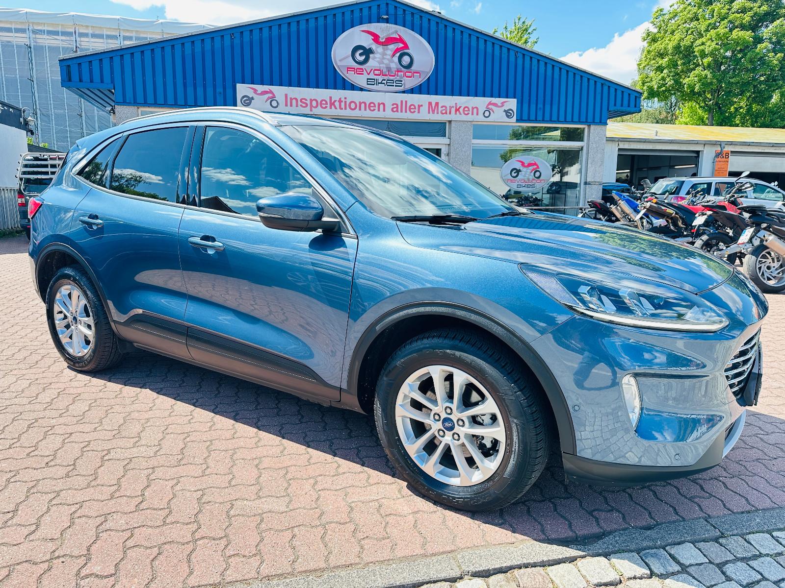 Ford Kuga Plug-In Hybrid Titanium