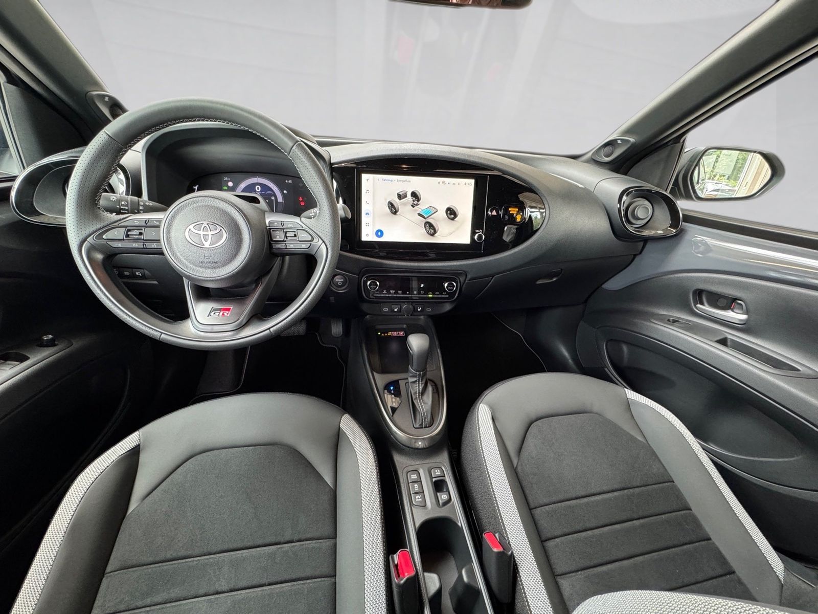 Fahrzeugabbildung Toyota Aygo 1.5 GR SPORT JBL Soundsys. Aut., LED,Navi