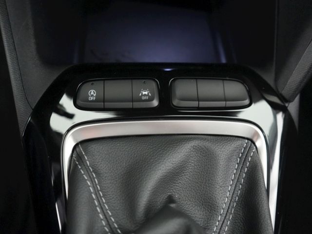 Corsa F FACELIFT+LED LICHT+RÜCKFAHRKAMERA+SITZ-/