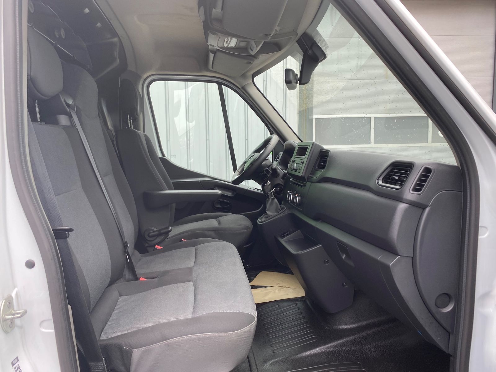Fahrzeugabbildung Renault Master III Kasten L3H2 ,3,5t,1Hd,kamera,Garantie