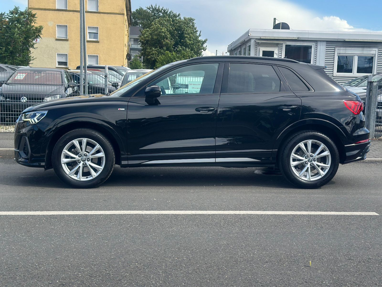 Fahrzeugabbildung Audi Q3 35 TFSI S LINE SPORTPAKET*MOD.2020+VIRTUAL*