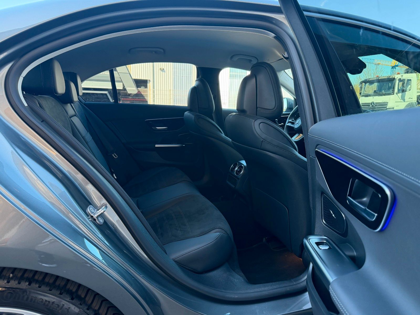 Fahrzeugabbildung Mercedes-Benz C 200 AMG+Memory