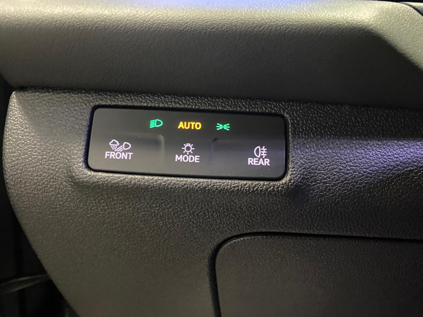 Fahrzeugabbildung Volkswagen T-Roc 1.5 eTSI R-Line NEUES MODELL AHK+ACC+KAMER
