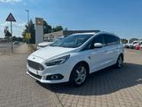 Ford S-Max S-MAX Titanium Automatik - Ford S-Max Gebrauchtwagen in Dresden