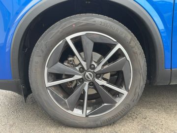 Nissan Qashqai 1.3DIG-T TEKNA 4X4 158PS BOSE+NAVI+SHZ