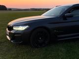 BMW 520d Touring, M-Paket, AHK, HUD, Panoramadach - BMW 520: M Paket