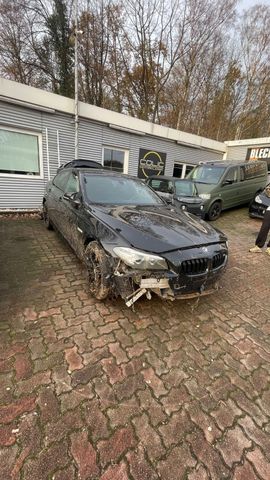 BMW Bmw 535i Unfallschaden / Motor und Getriebe einw