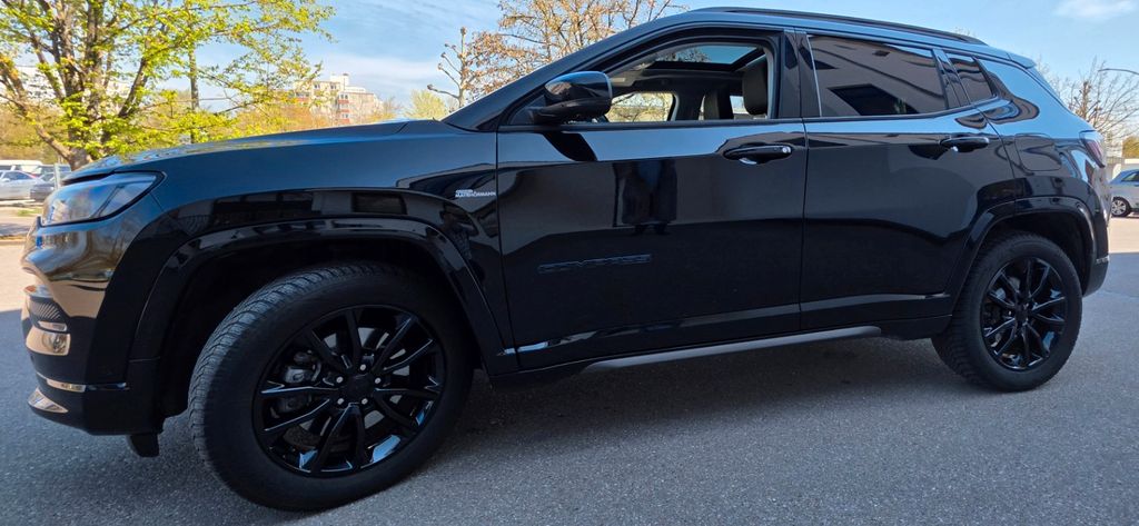 Image of Jeep Compass