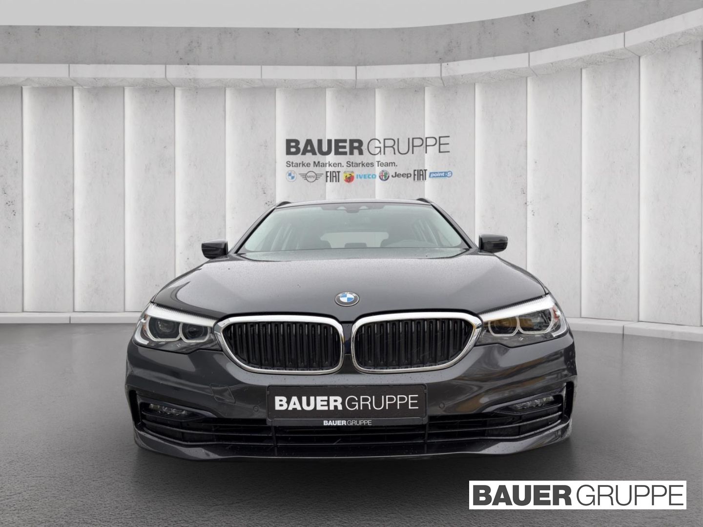 BMW 530 d Sport Line Touring LED AHK Park-Assistent  imagem 2
