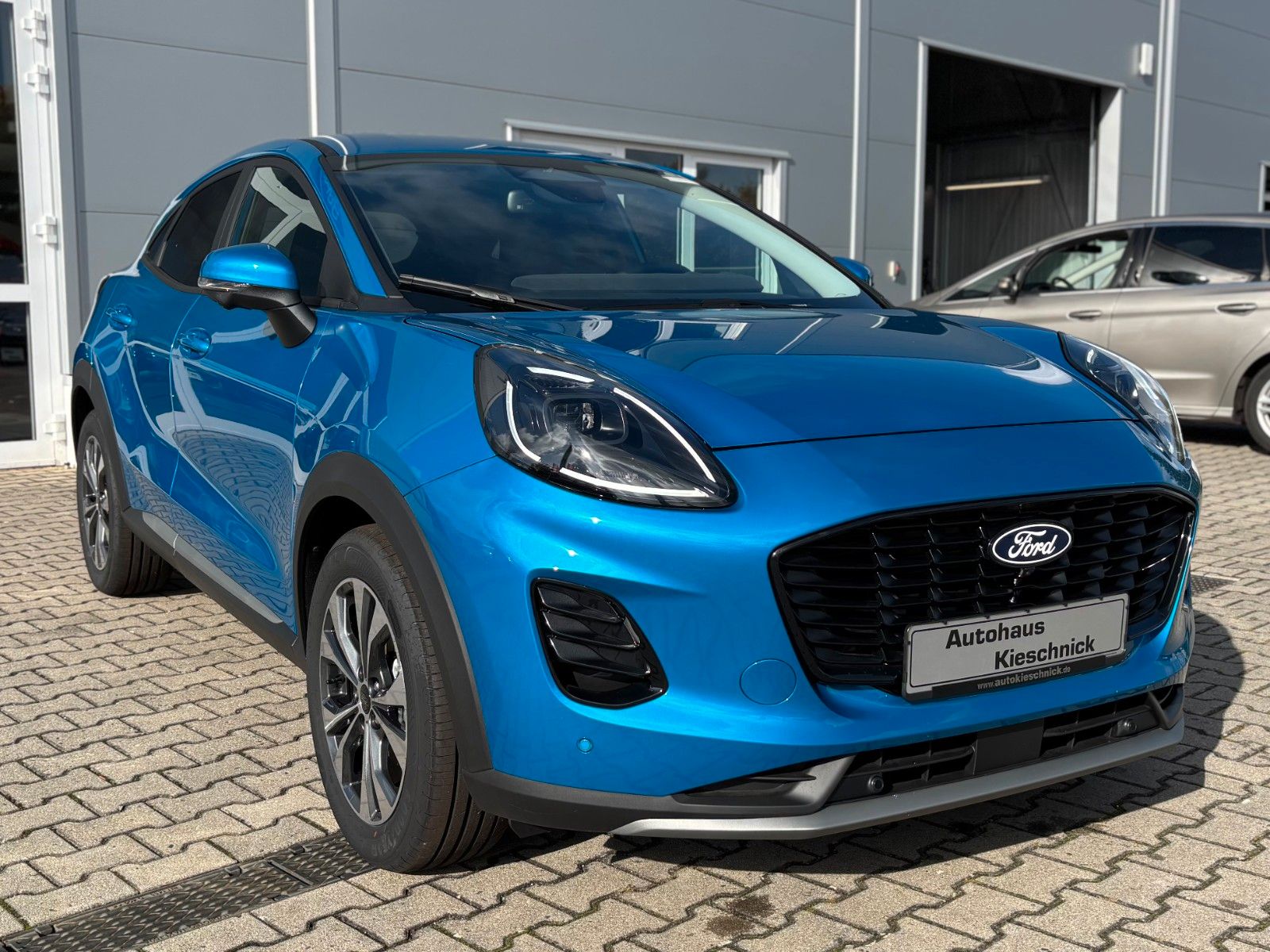 Fahrzeugabbildung Ford Puma Titanium