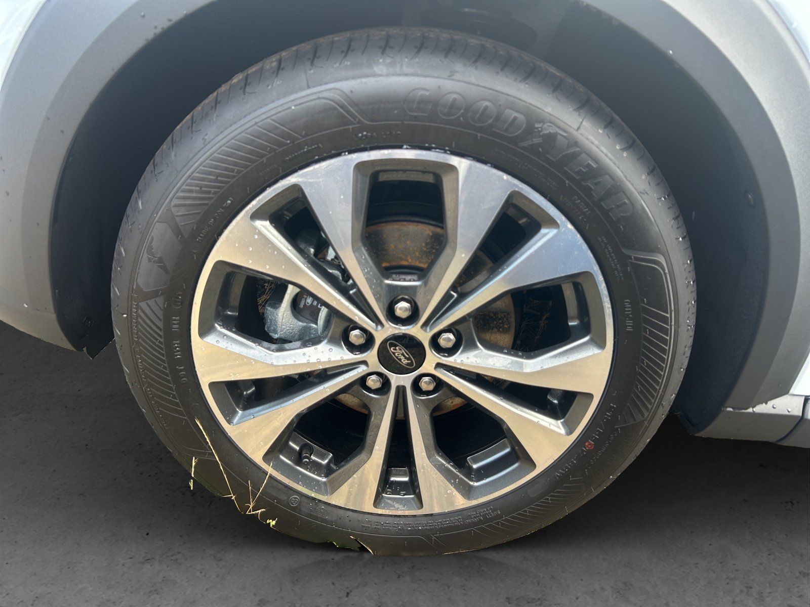 Fahrzeugabbildung Ford Puma 1,0 Ecoboost Titanium