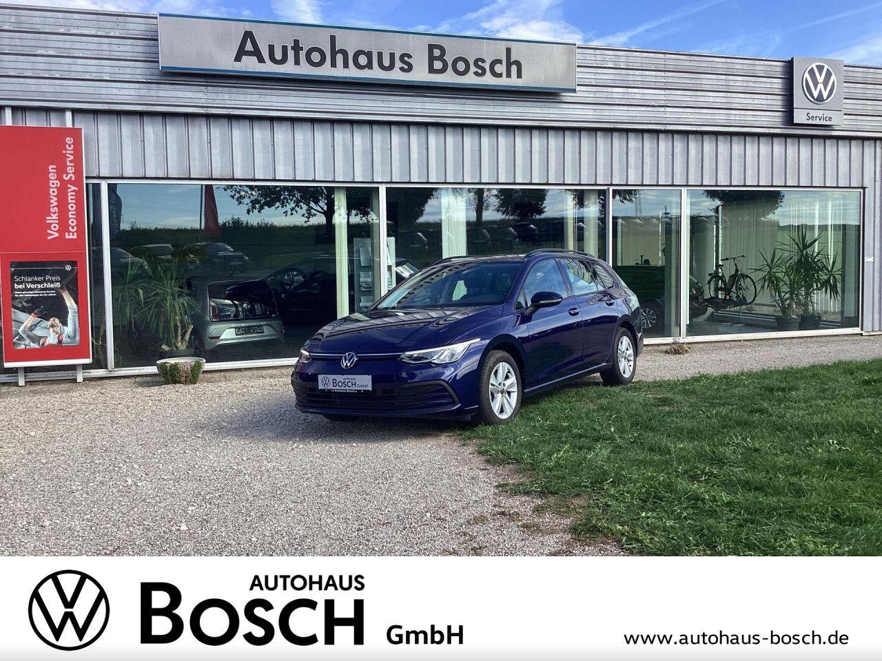 Volkswagen Golf VIII Variant 1.0 TSI Life 1,99% Navi SHZ