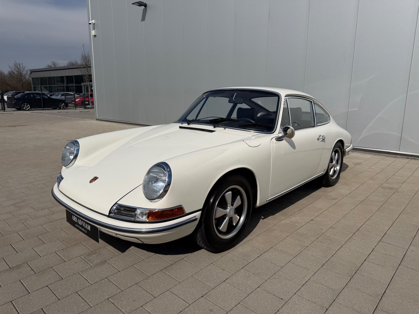 Porsche 911 2.0 T Karmann, 100% original restauriert!