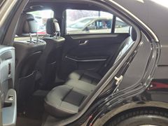 Fahrzeugabbildung Mercedes-Benz E 200 Lim. BlueTec ( COMAND/ SHZ/ LED/ PDC/ NAVI