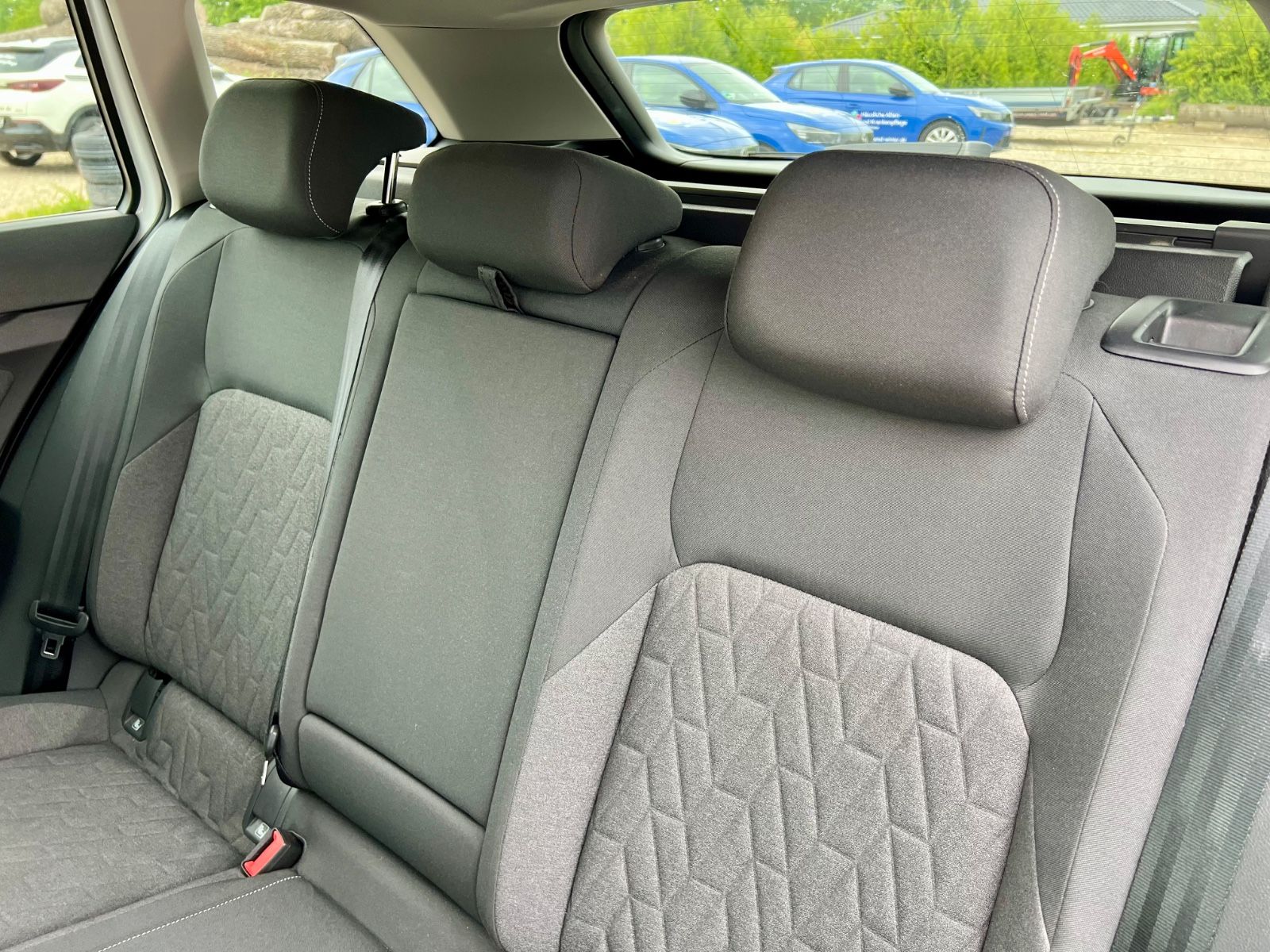 VW Golf VIII Variant Life AAC GZJR SHZ CARPLAY