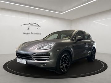 Porsche Cayenne - 1