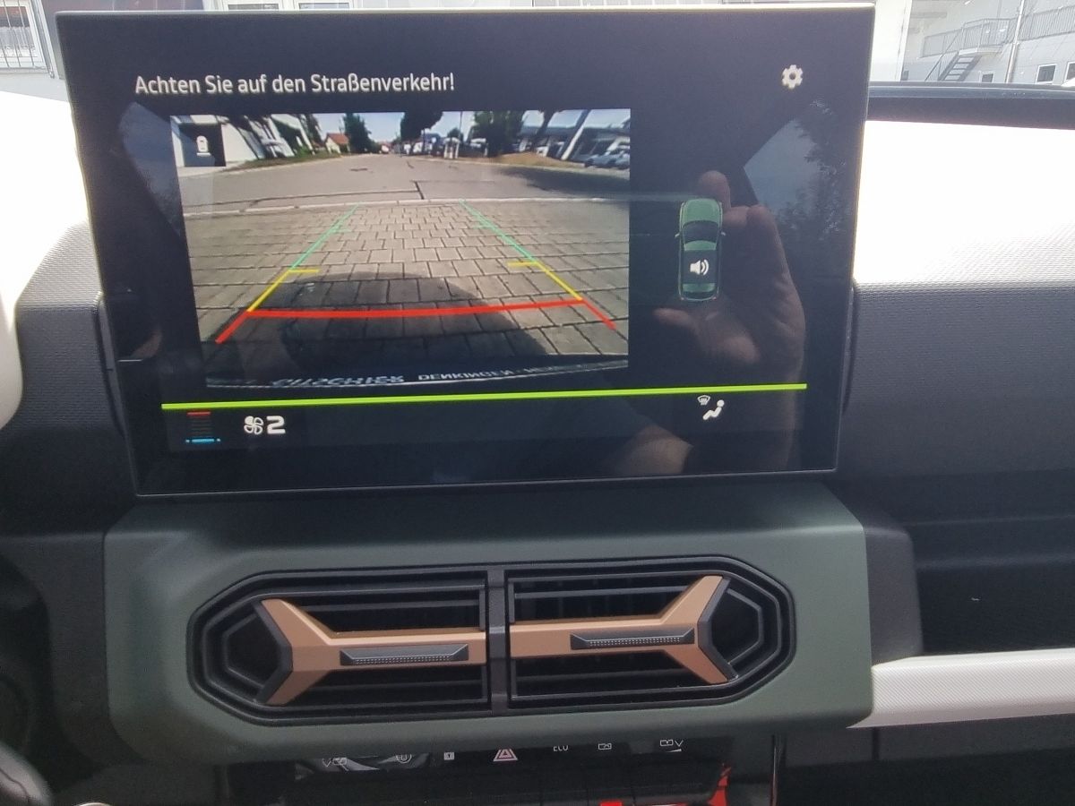 Fahrzeugabbildung Dacia Spring Extreme electric 100