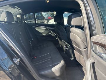 BMW 530d xDrive Luxury Line Ferngesteuertes Parken