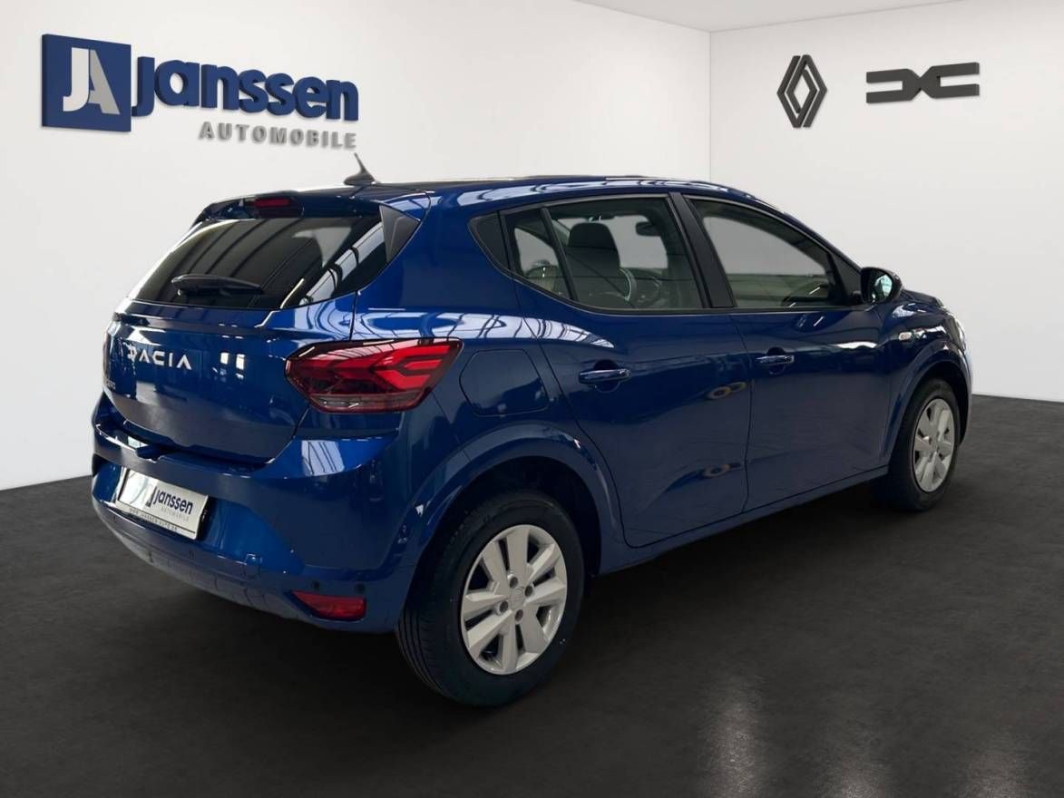 Fahrzeugabbildung Dacia Sandero Expression TCe 100 ECO-G