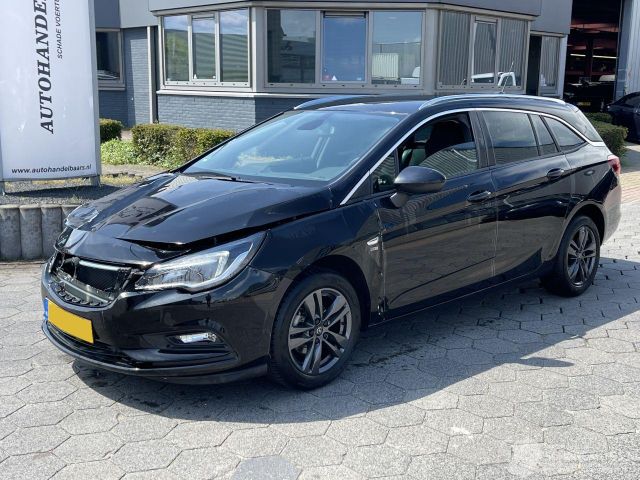 Opel Astra Sports Tourer 1.0 Turbo 120 Jaar Edition