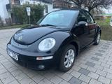 Volkswagen New Beetle Cabriolet 1.6*2.Hand*Klima*SHZ*Leder - VW New Beetle Gebrauchtwagen