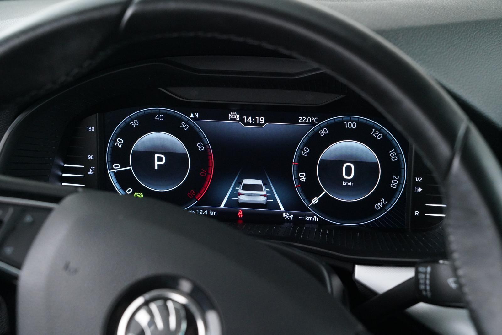 Skoda KAMIQ DRIVE125 TSI DSG 1.HAND+SCHECKHEFTGEPFLEGT