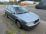 Skoda Octavia Combi 1.9 TDI Family Edition - Skoda Octavia aus 2003: Combi