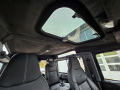 Fahrzeugabbildung Defender 90 E Station Wagon TD4 FAP  1. Hand