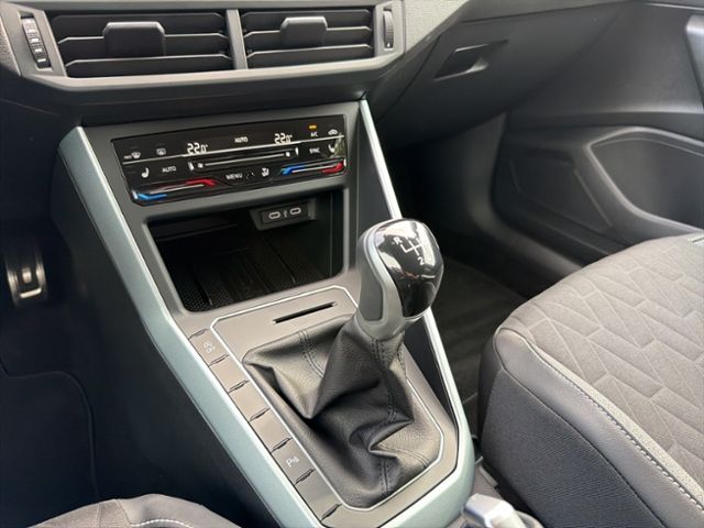 Polo GOAL 1.0 TSI DAB+ PDC APP-CON ACC LED KLIMA