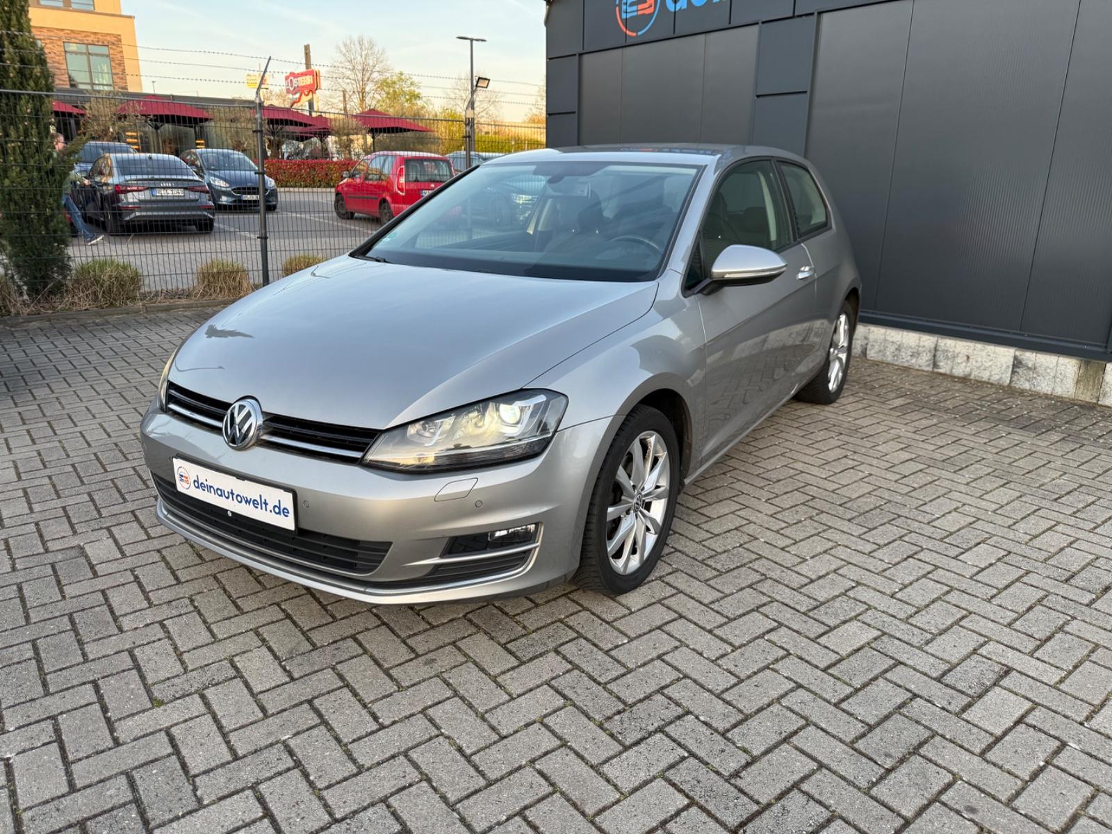 Volkswagen Golf VII Lim. Highline BMT *Navi
