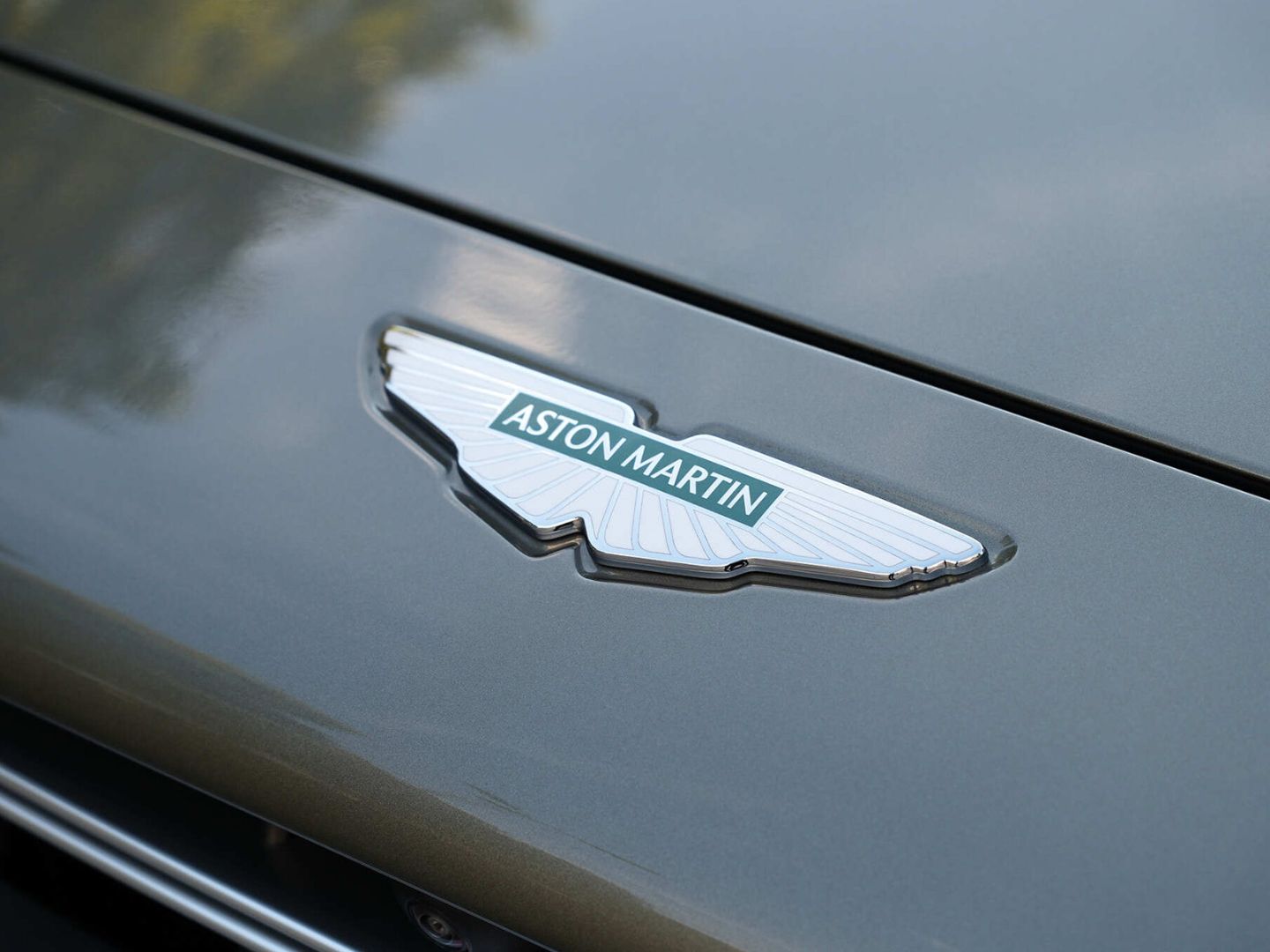 Aston Martin DBX 707 Titanium Grey / Onyx Black foto 13