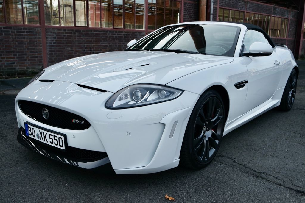 Jaguar XKR