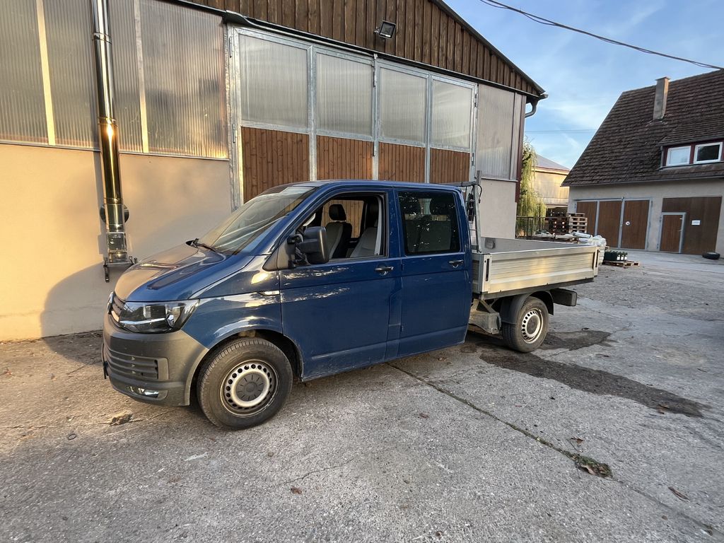 Image of Volkswagen T5 Transporter