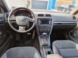 Skoda Octavia 2.0 TDI DSG RS Combi RS - Skoda Octavia aus 2012: RS