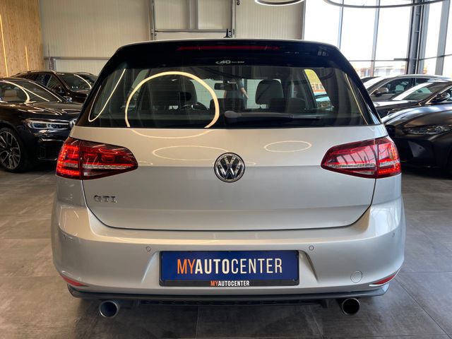Volkswagen Golf VII Lim. GTI BMT *1.HAND*NAVI*TEMP*PDC*
