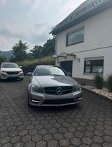 Mercedes-Benz Mercedes C Coupe facelift Biturbo - Mercedes-Benz 220: Coupe