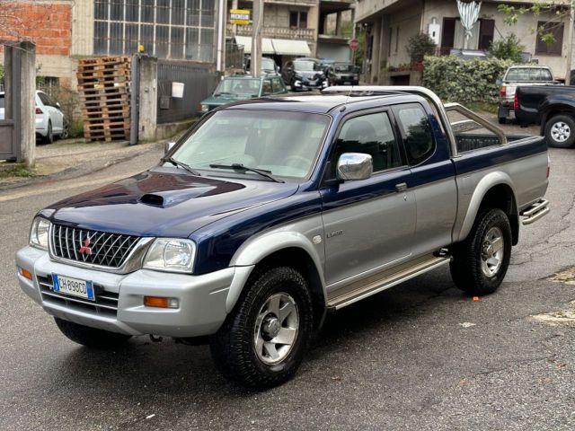 Mitsubishi L200 2.5 TDI 4WD Club Cab Pup. GLS Ta