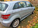 Mercedes-Benz Mercedes B klasse  500  bis Sonntag - gebrauchte Mercedes-Benz E 500 aus dem Jahr 2006