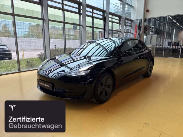 Tesla Model 3 Rear-Wheel Drive