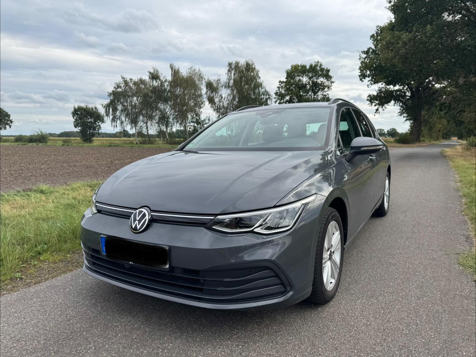 Volkswagen Golf 1.5 Life Variant nur 63tkm, 1.Hd. TÜV Neu, миниатюра 2