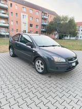 Ford Focus MK2 DA3 - Ford Focus DA3 mit Benzin-Antrieb