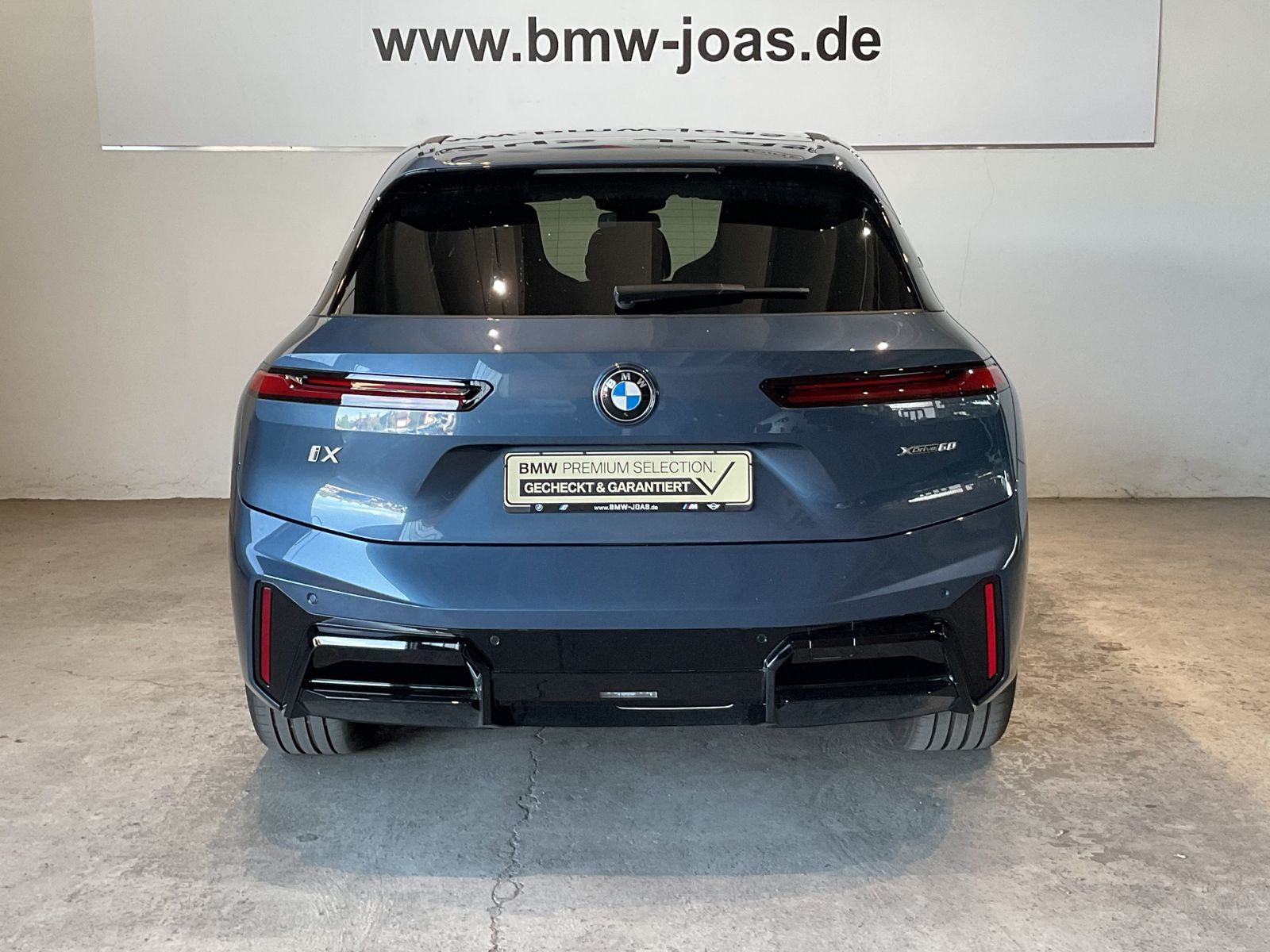 Fahrzeugeinzelansicht 19 Fahrzeugabbildung BMW iX xDrive60 |2-Achs Luftfed. |Sitzbelüft. |M Spo